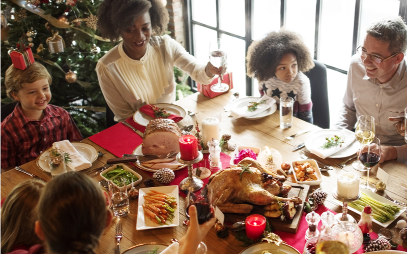Tips for Celebrating the Holidays Safely During the Pandemic