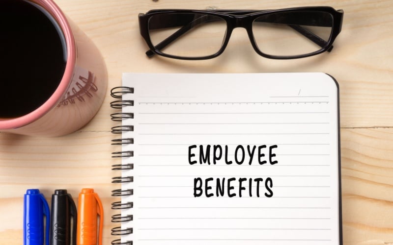 Decoding Employee Benefits: Navigating and Choosing the Best
